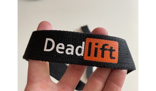 WRIST STRAPS DEADLIFT
